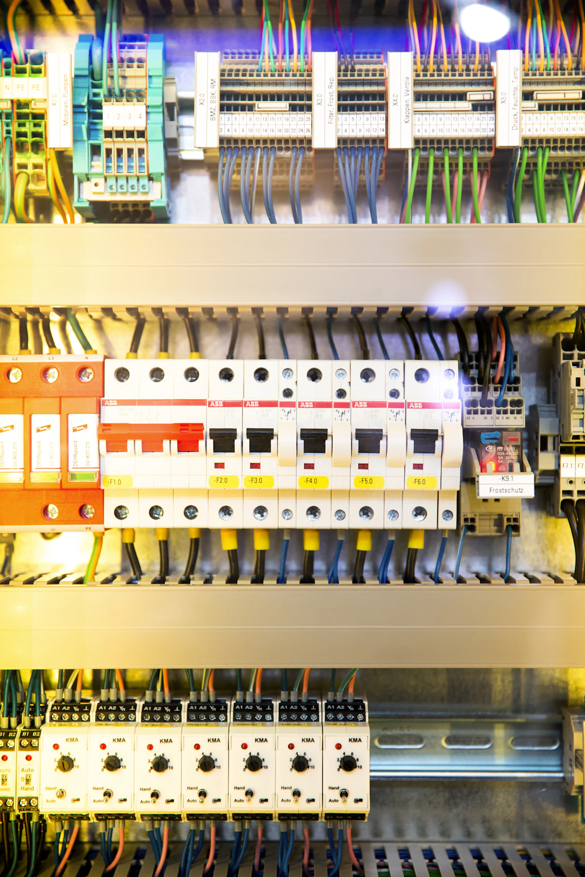 Photo 2 of 3: Fix a tripping switchboard